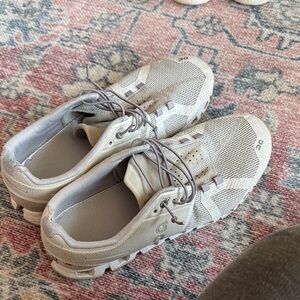 On Cloud Running Light Gray Athletic Shoes